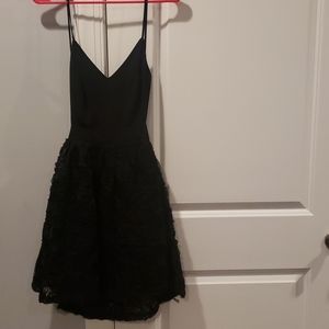 Miss Avenue Black backless floral dress